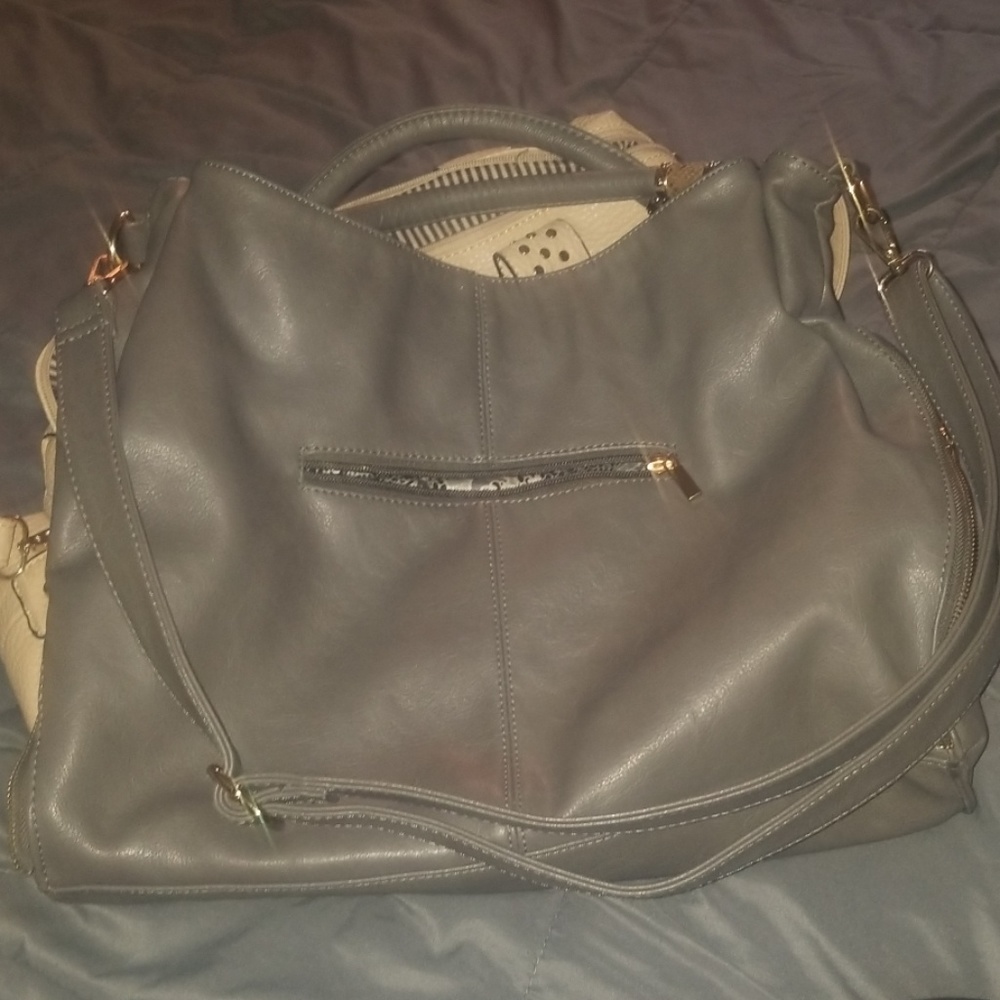 3 purses - Picture 8 of 8